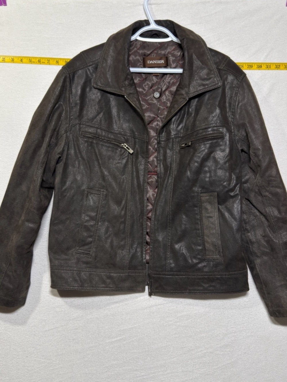 Danier Leather Jacket Size Medium super sexy workwear leather jacket